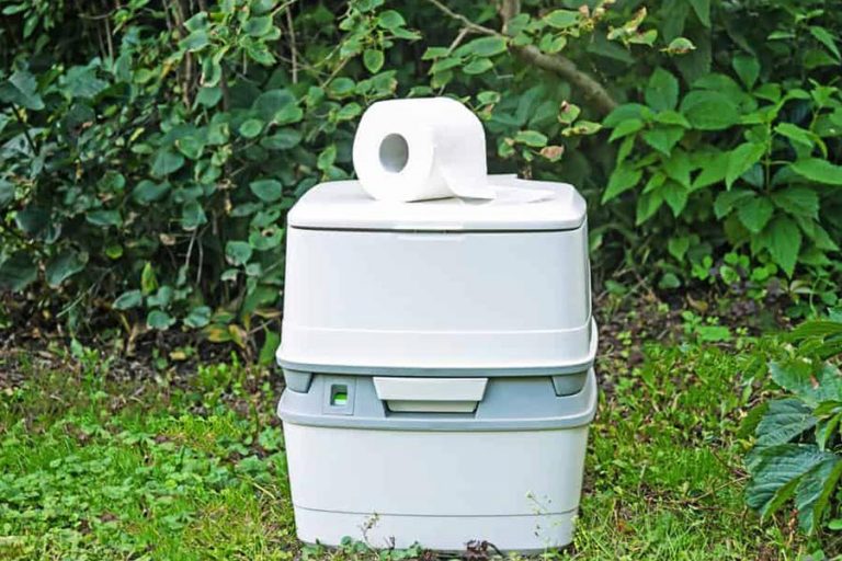 The Ultimate Guide To Poop When You Wild Camping