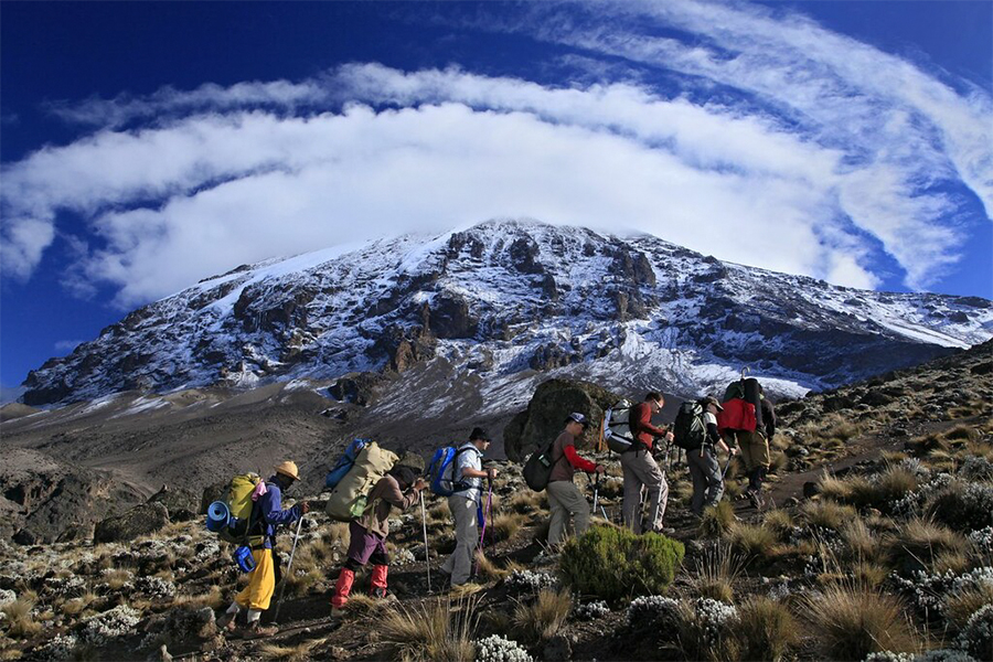 Slowly climb and quickly depart