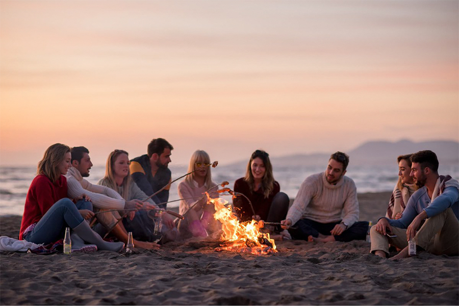 Beach Bonfire Do’s and Don’ts You Should Know