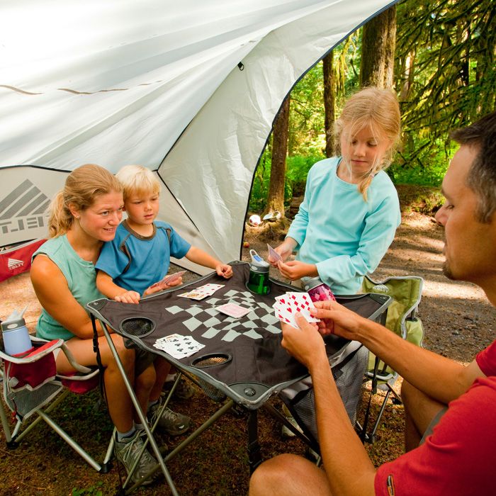 9 Best Games To Play While Camping
