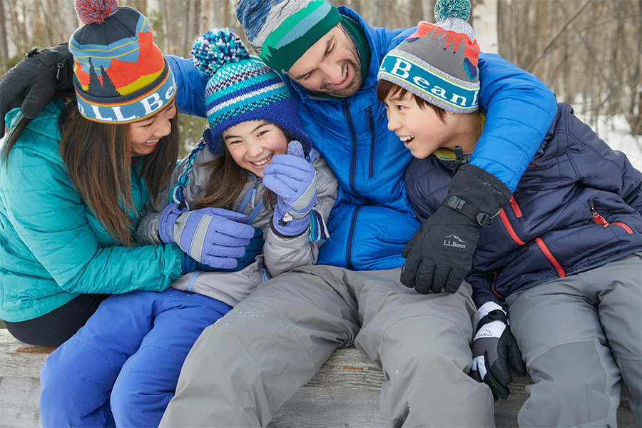 How to Layer Effectively for Camping in Cold Weather